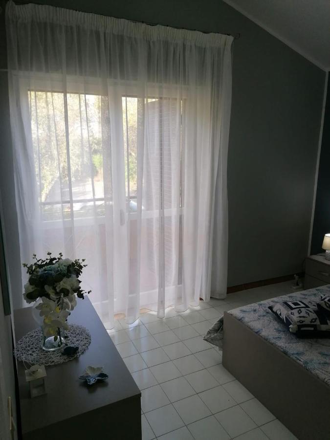 Ranieli Apartments Drapia Ngoại thất bức ảnh