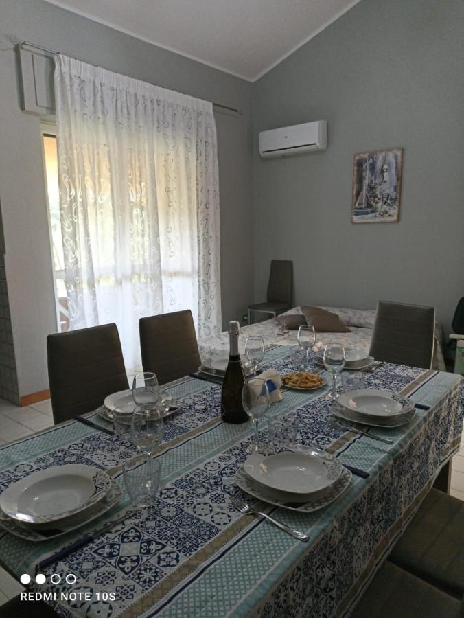 Ranieli Apartments Drapia Ngoại thất bức ảnh