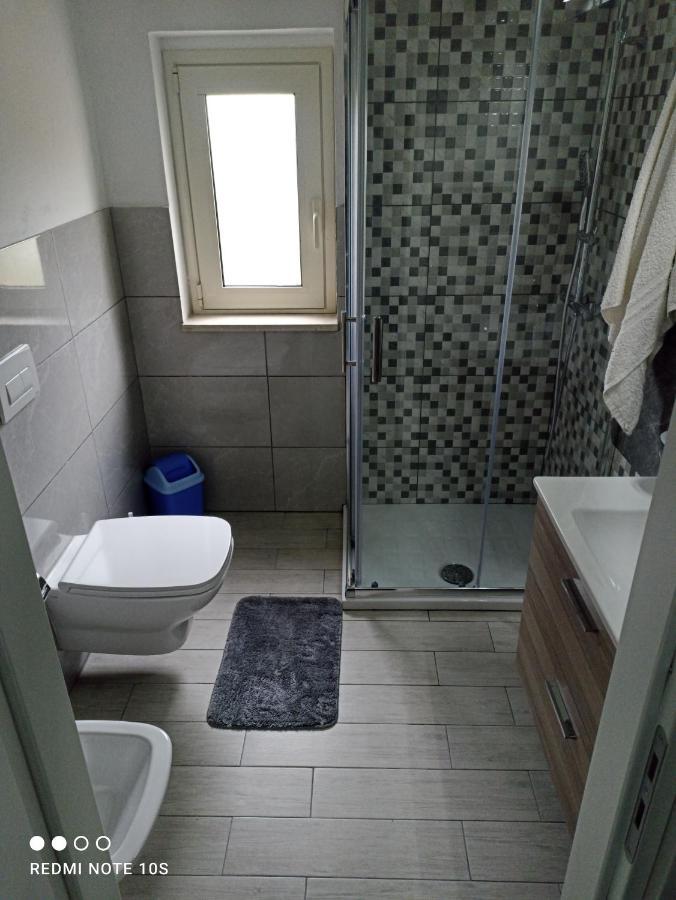Ranieli Apartments Drapia Ngoại thất bức ảnh