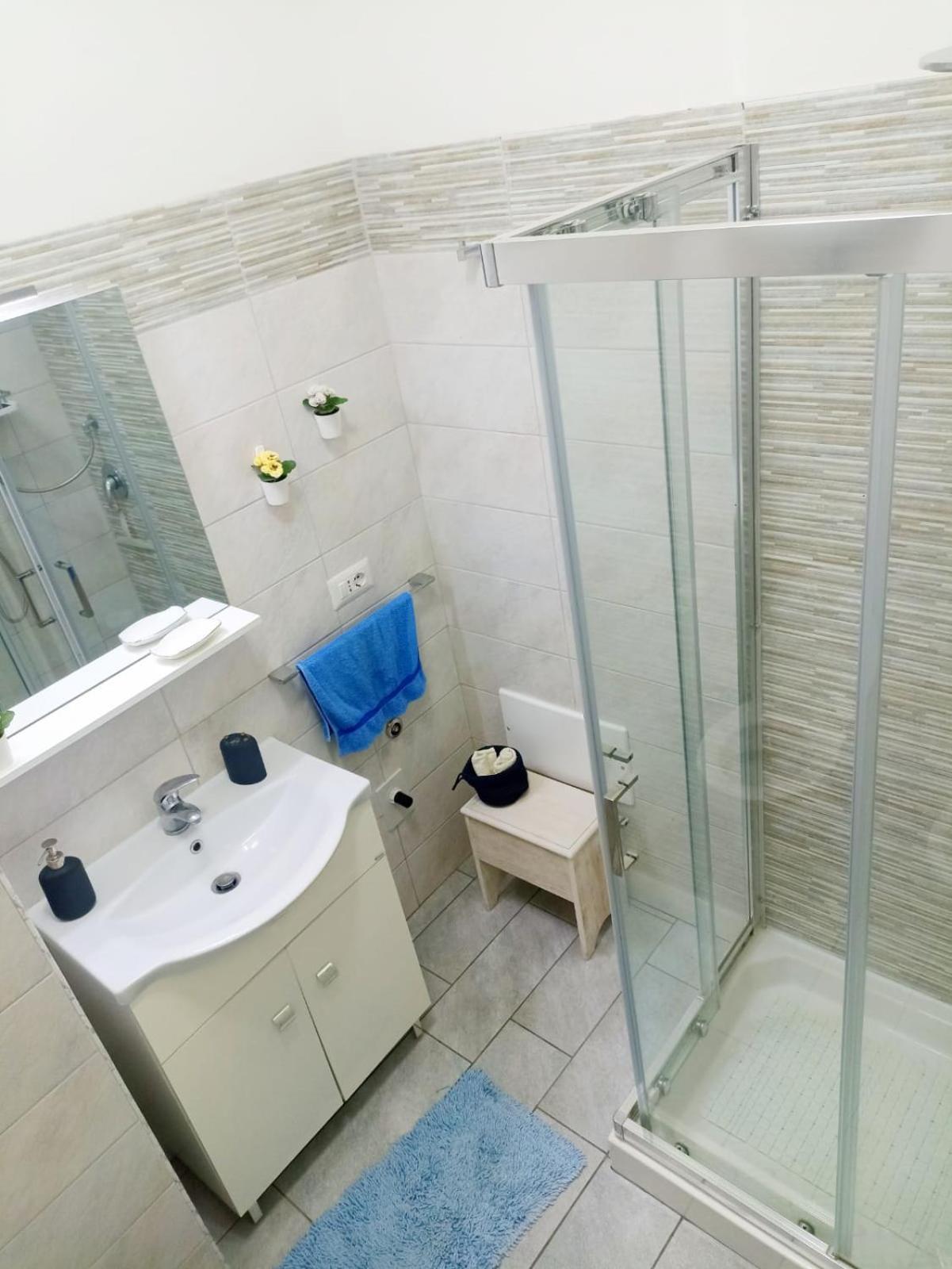 Ranieli Apartments Drapia Ngoại thất bức ảnh